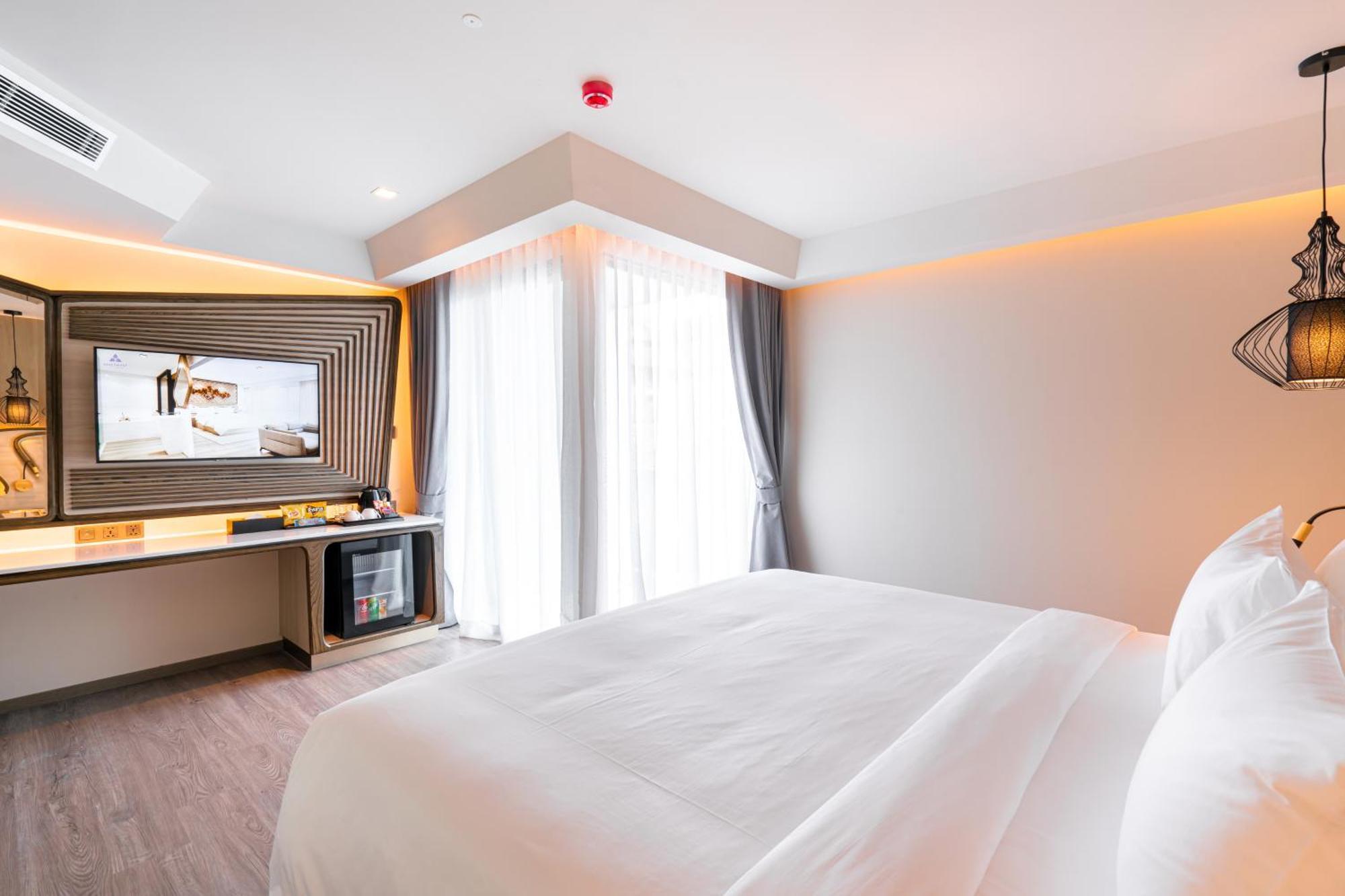 Amethyst Hotel Паттая Екстер'єр фото
